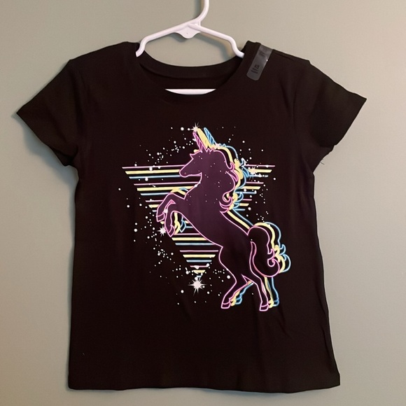 The Children Place Tee with UNICORN graphic design at front. Black, size XS (4). - Picture 11 of 17
